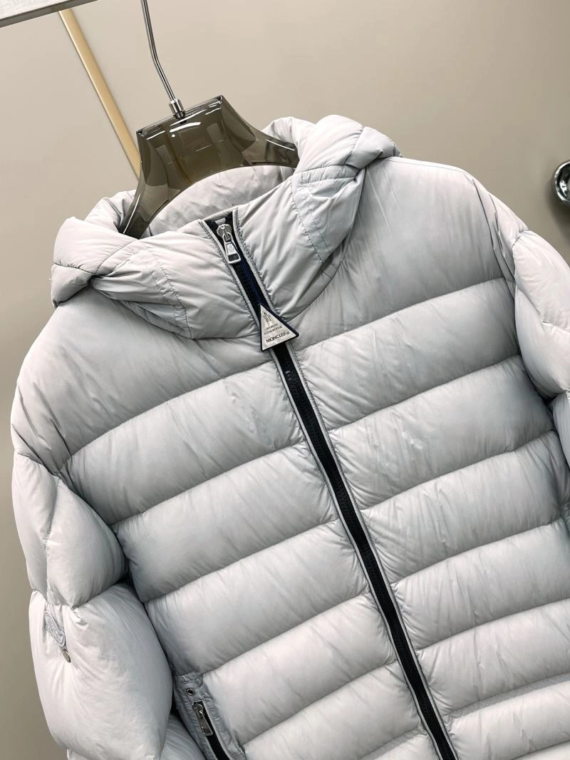 Moncler Down Jackets GoAnywhere 144881