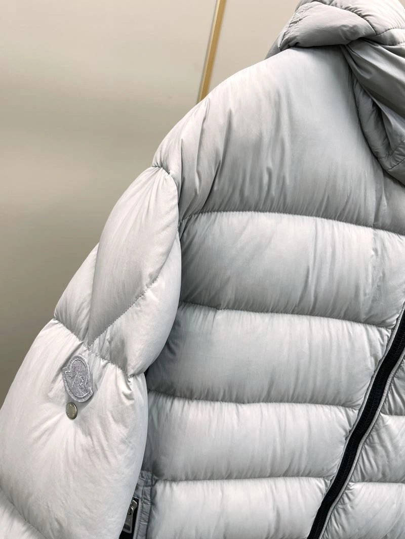 Moncler Down Jackets GoAnywhere 144881