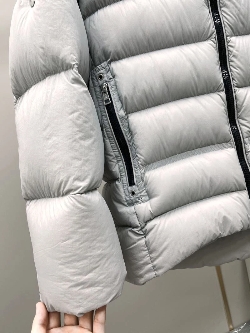 Moncler Down Jackets GoAnywhere 144881