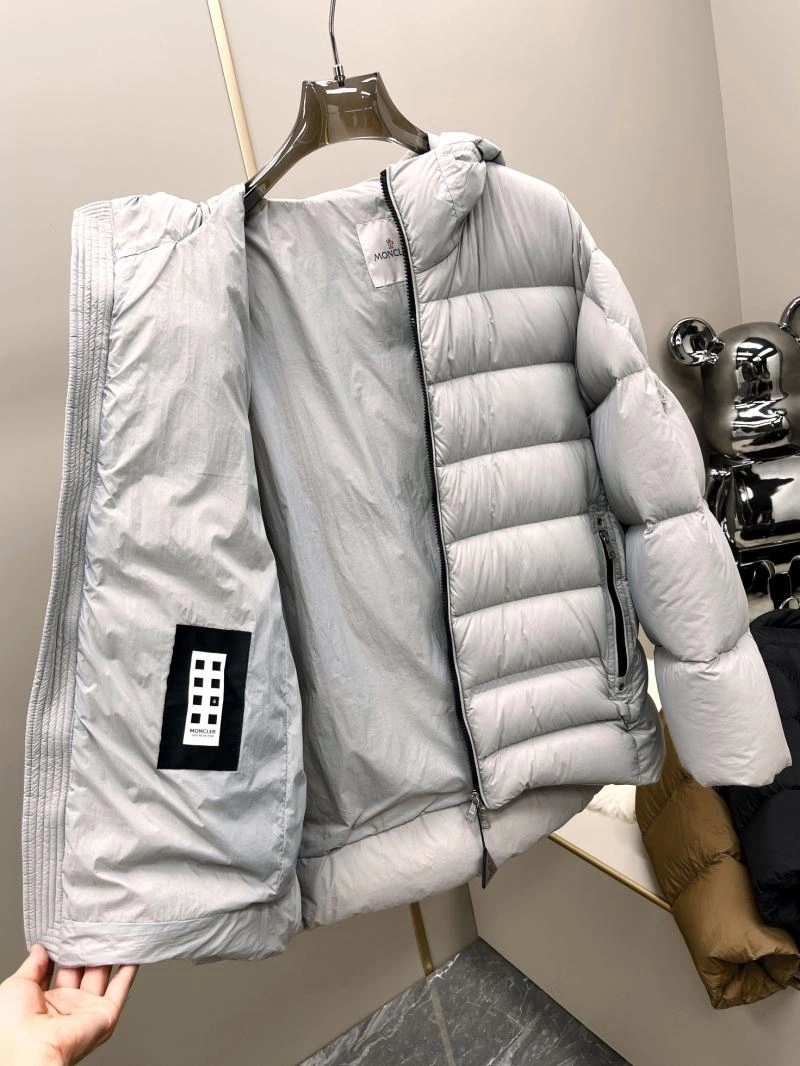 Moncler Down Jackets GoAnywhere 144881