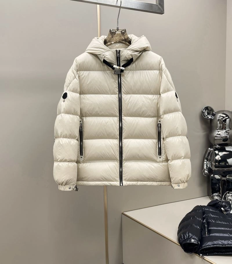 FashionForward Moncler Down Jackets 144871