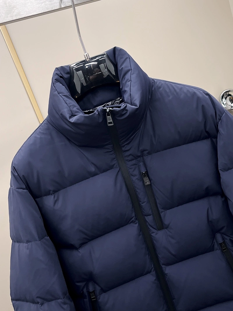 Modern Moncler Down Jackets 144867