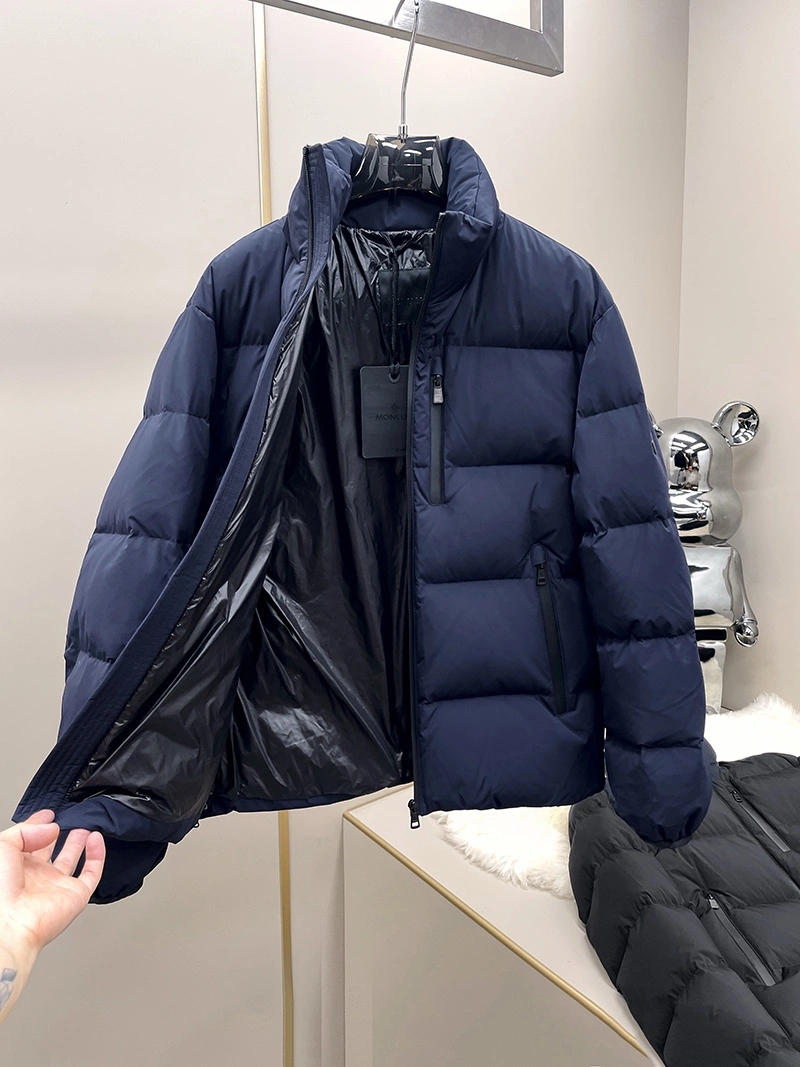 Modern Moncler Down Jackets 144867
