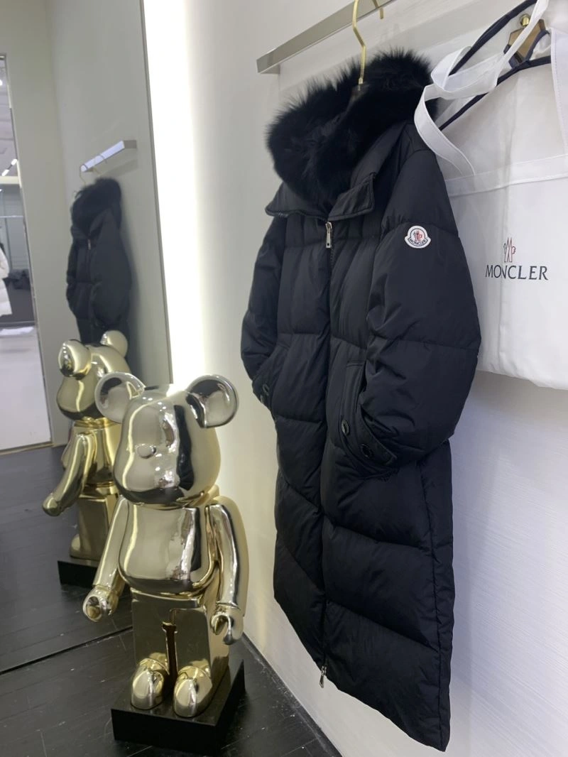 Moncler Down Jackets Functional 144862