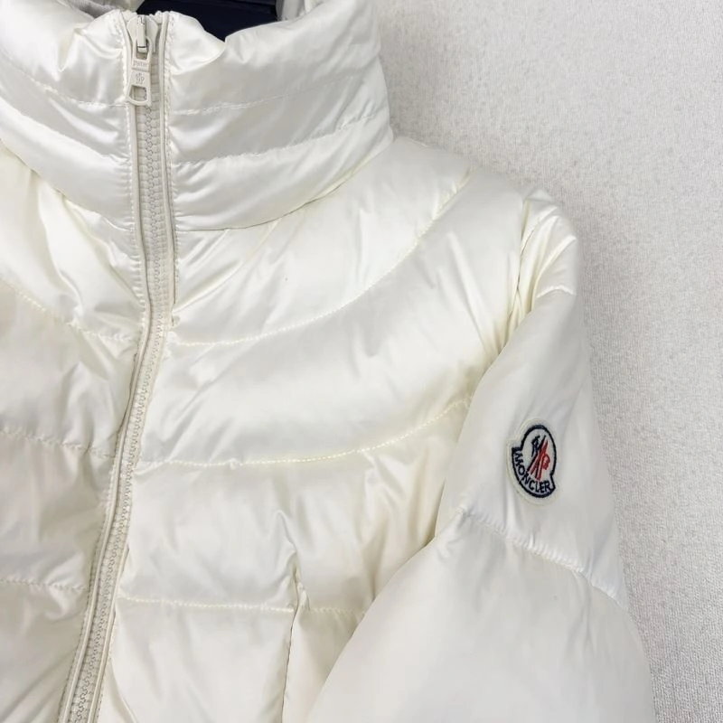 Moncler Down Jackets Effortless 144859