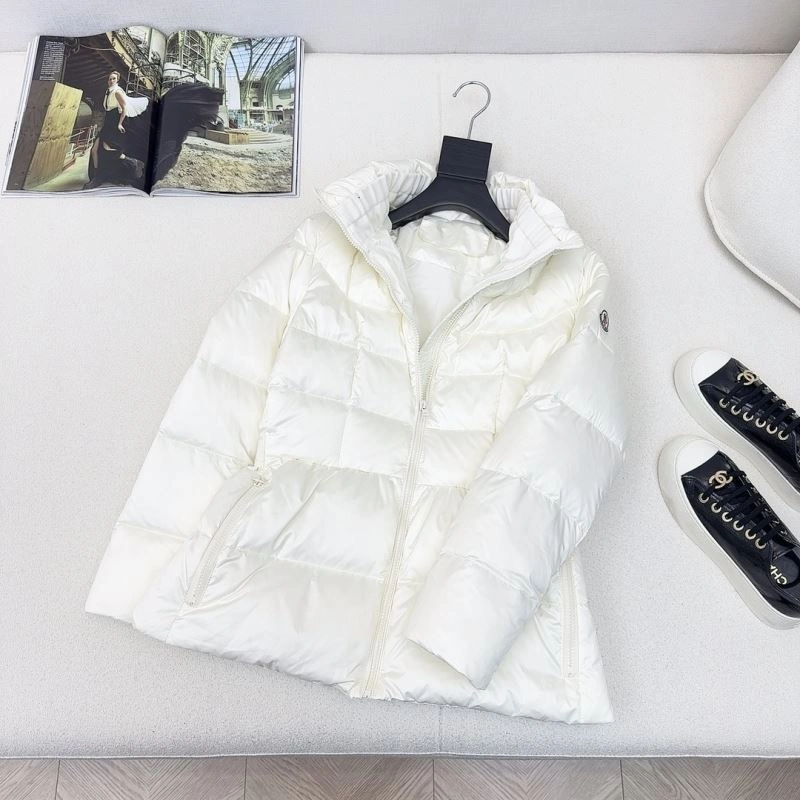Moncler Down Jackets Effortless 144859