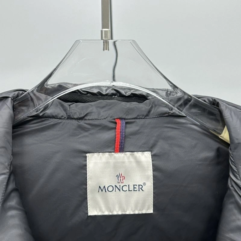 MoistureWicking Moncler Down Jackets 144872