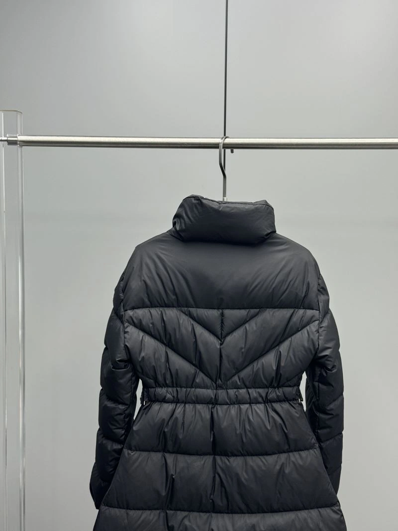 Moncler Down Jackets Trendsetting 144849