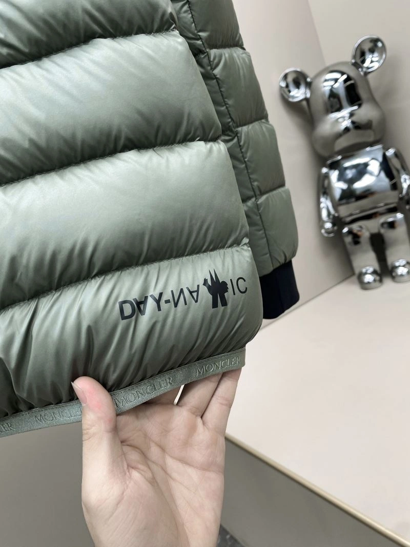 Moncler Down Jackets Tailored 144868