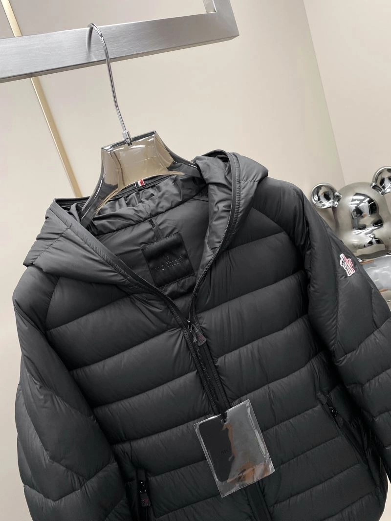 Moncler Down Jackets Premium 144852