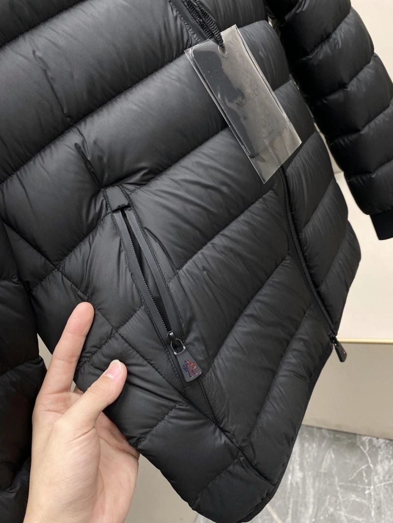 Moncler Down Jackets Premium 144852