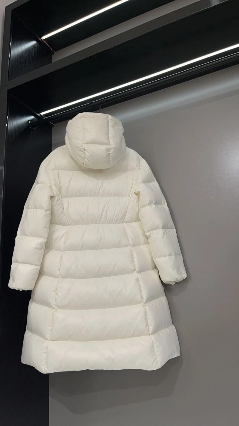 FashionForward Moncler Down Jackets 144848