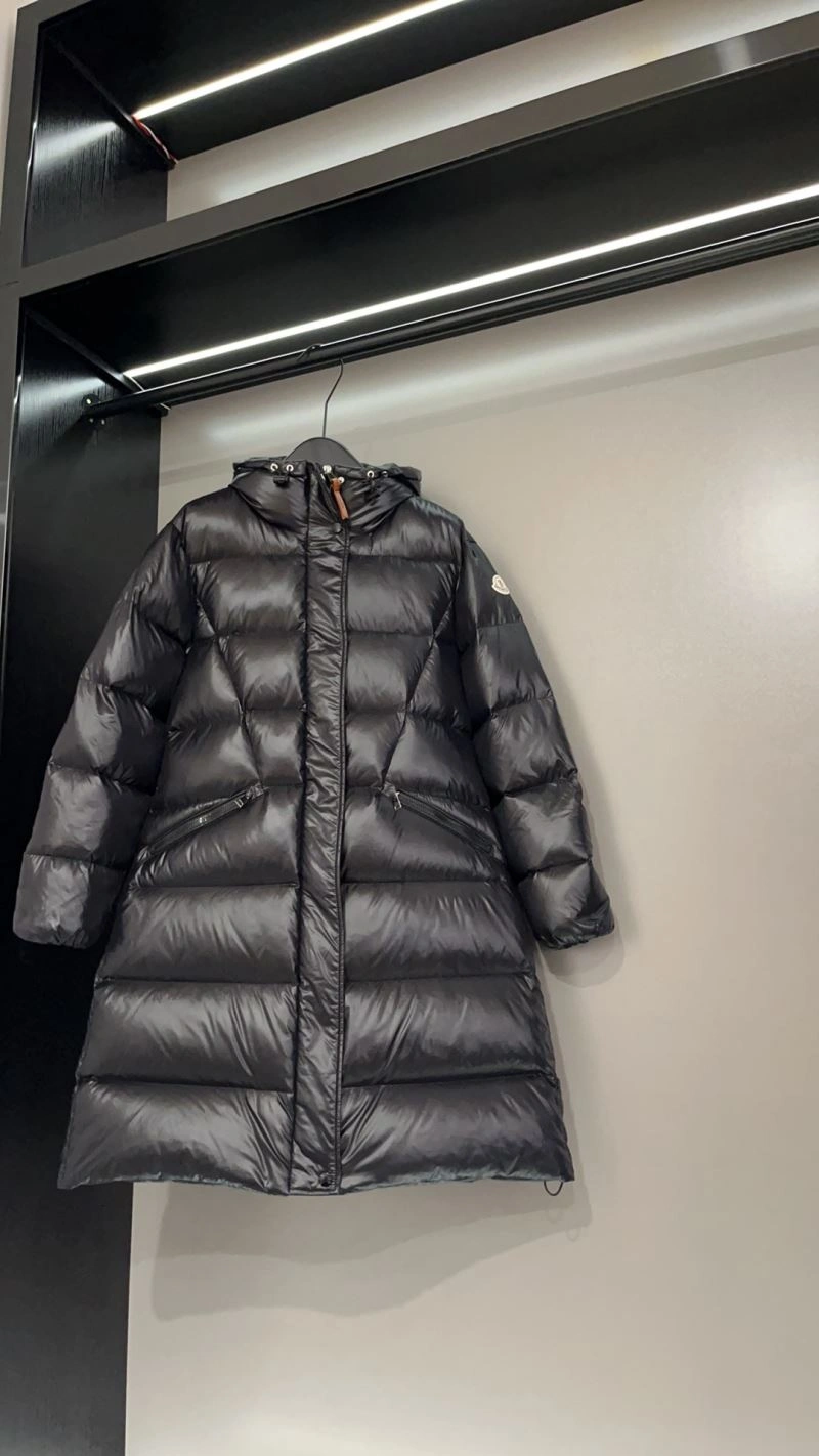 Moncler Down Jackets Functional 144851