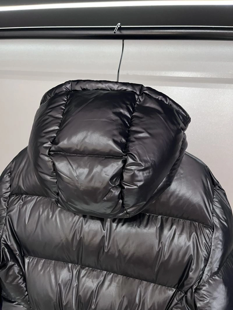 Moncler Down Jackets Functional 144851