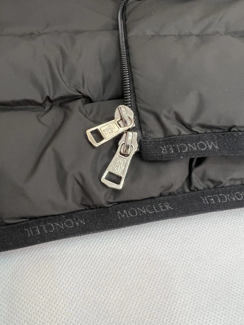 Moncler Down Jackets Neat 144847