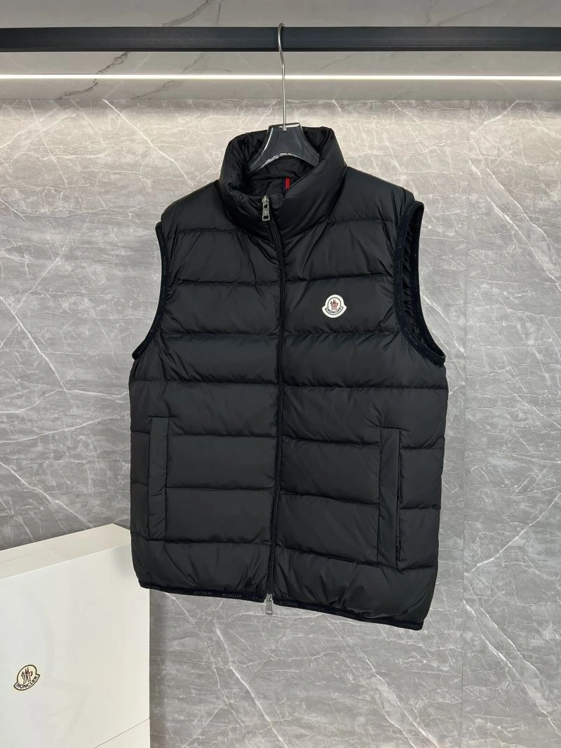 Tailored Moncler Down Jackets 144845