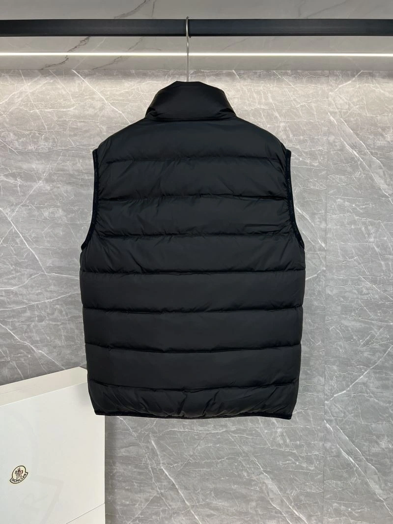 Tailored Moncler Down Jackets 144845