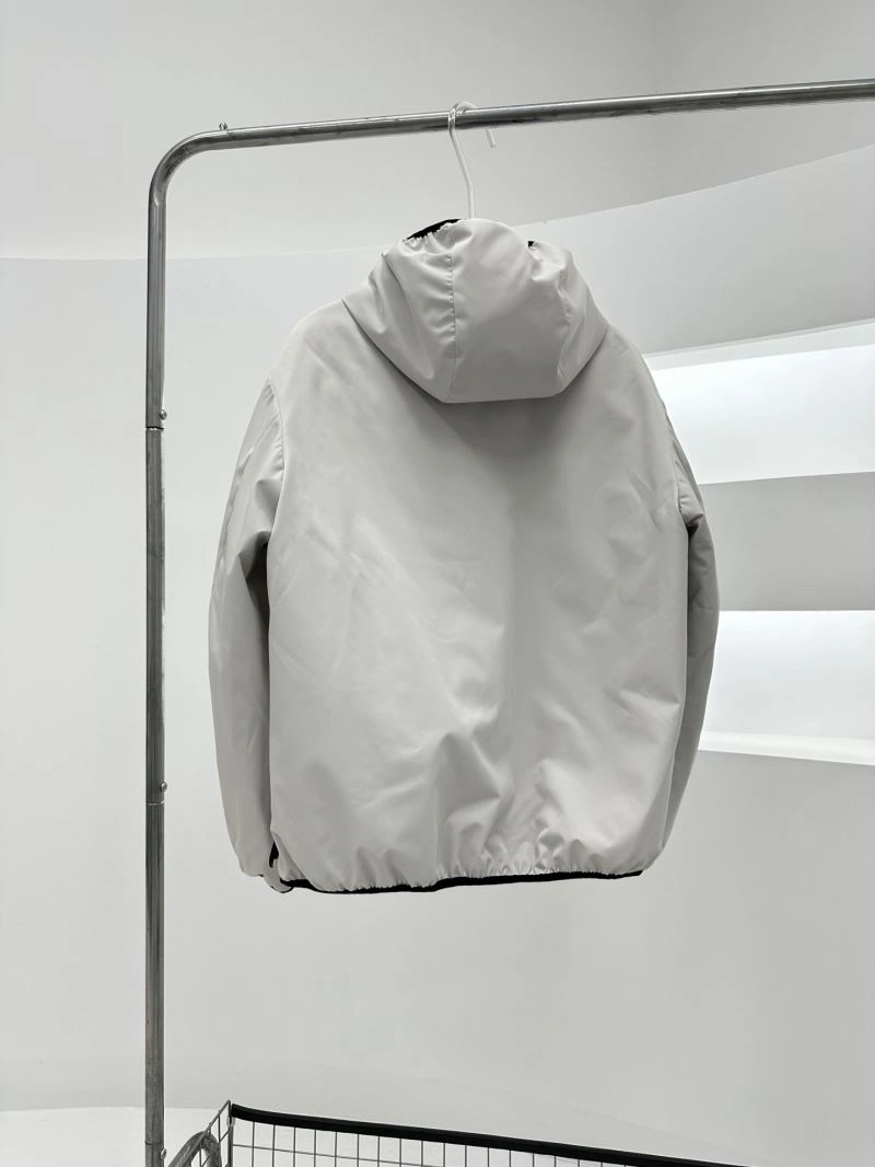 Moncler Down Jackets Comfortable 144842