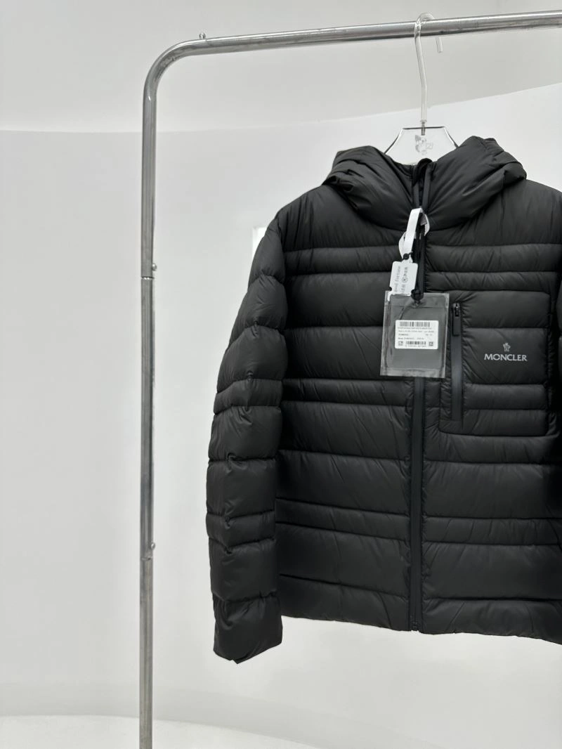 Moncler Down Jackets ZipUp 144836