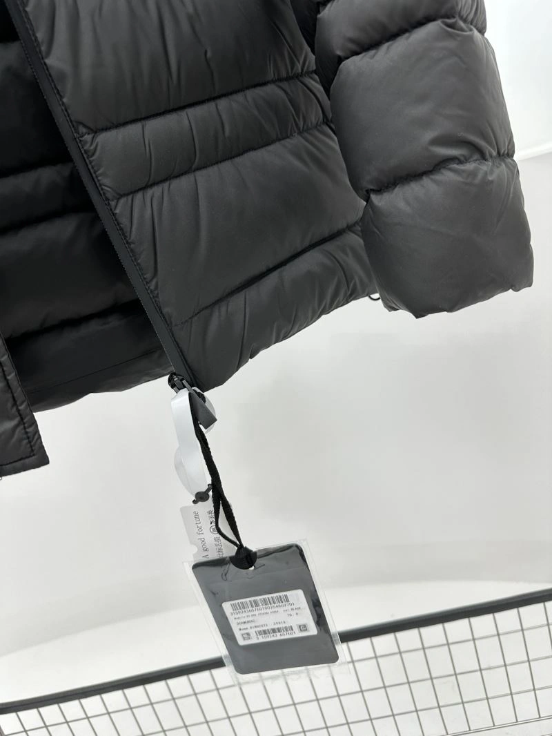 Moncler Down Jackets ZipUp 144836