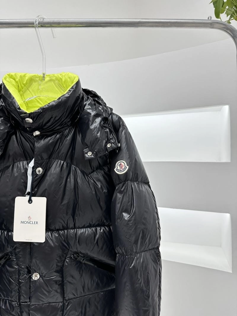 FashionForward Moncler Down Jackets 144833