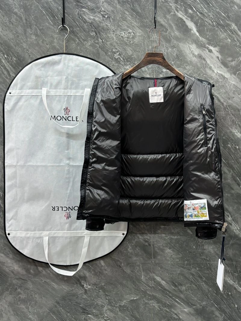 Timeless Moncler Down Jackets 144835
