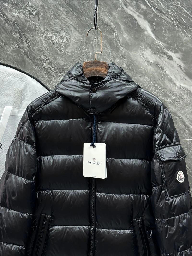 Timeless Moncler Down Jackets 144835