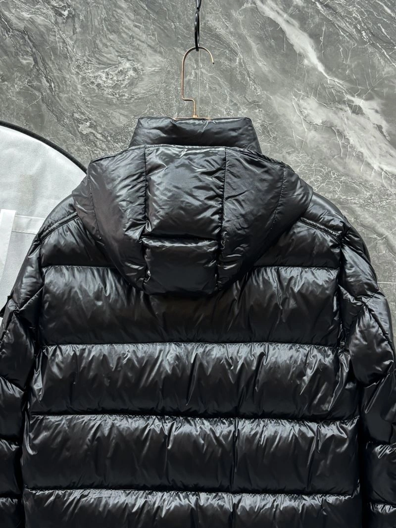 Timeless Moncler Down Jackets 144835
