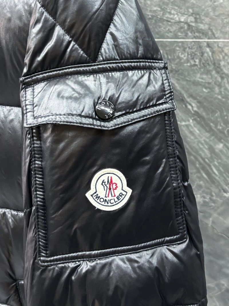 Timeless Moncler Down Jackets 144835