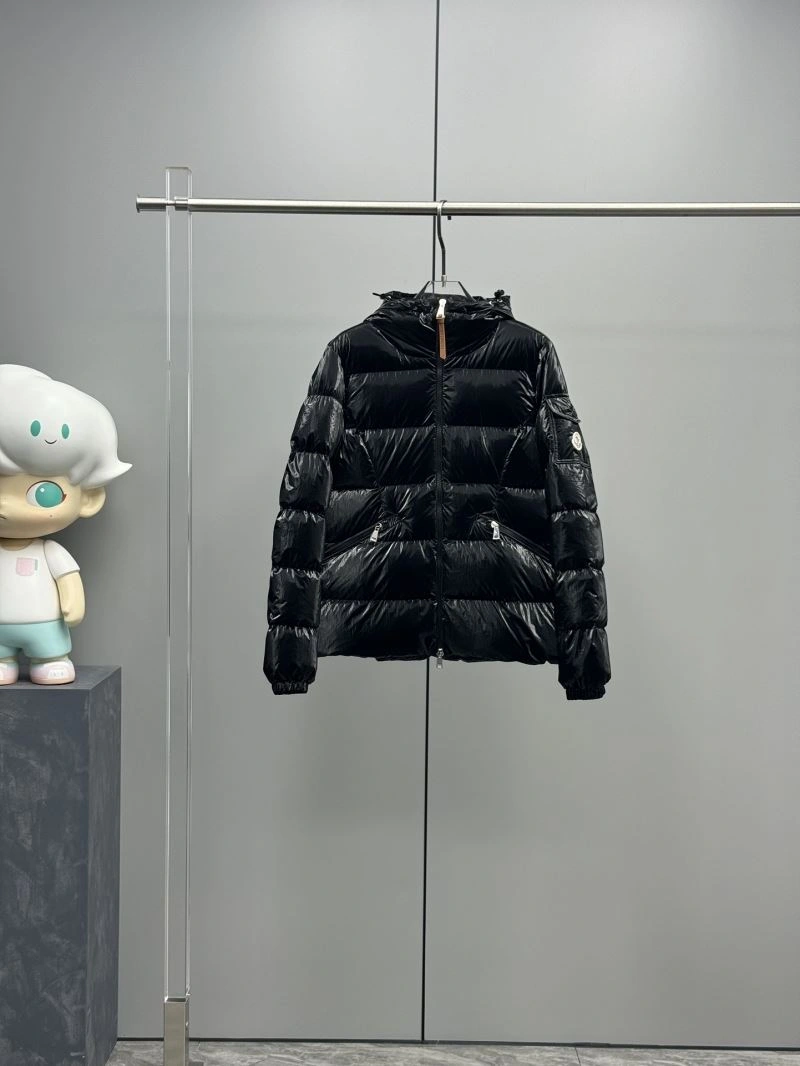 Moncler Down Jackets SportInspired 144818
