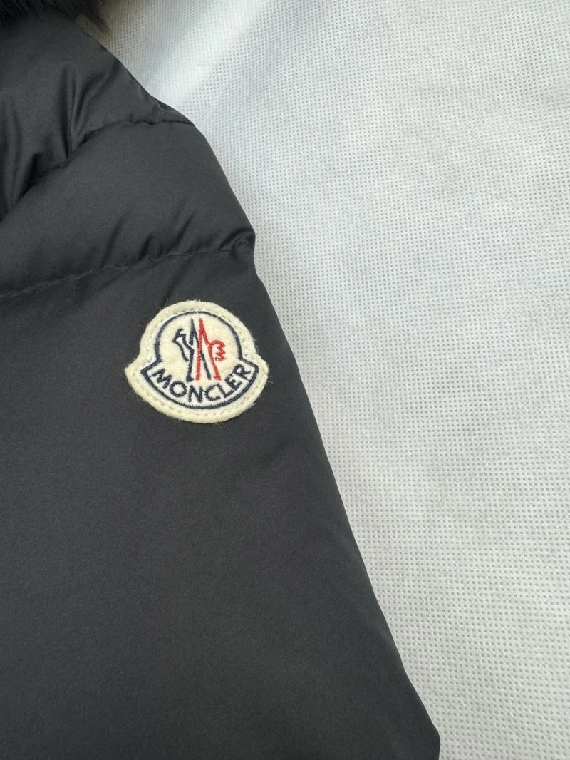 Comfortable Moncler Down Jackets 144822