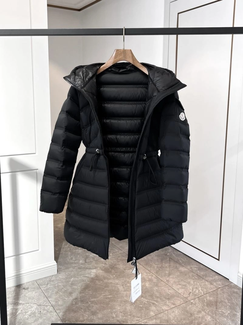 Moncler Down Jackets Bright 144826