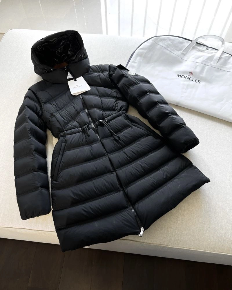 Moncler Down Jackets NewStyle 144815