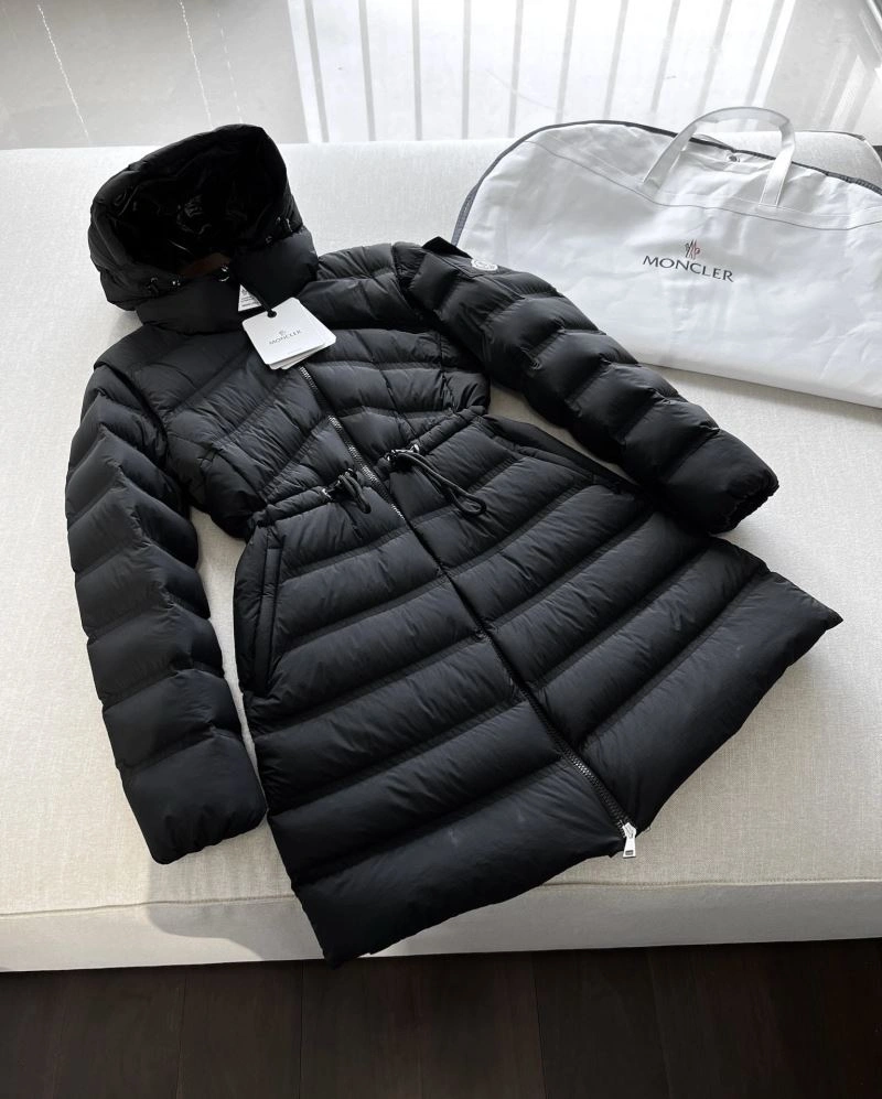 Moncler Down Jackets NewStyle 144815