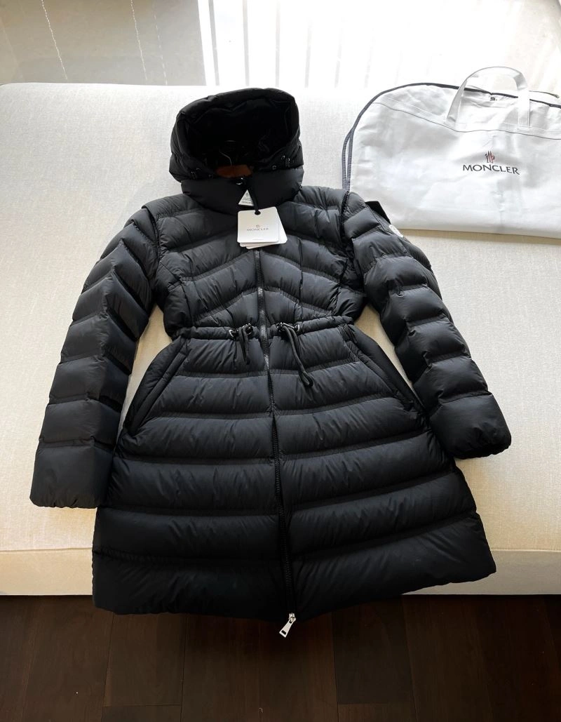 Moncler Down Jackets NewStyle 144815
