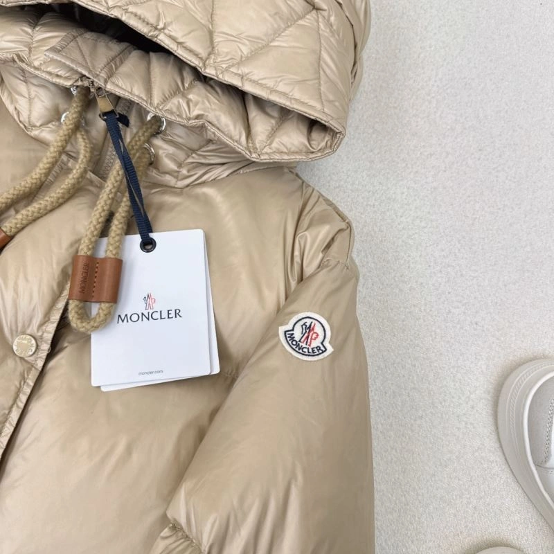 Moncler Down Jackets Lightweight 144817
