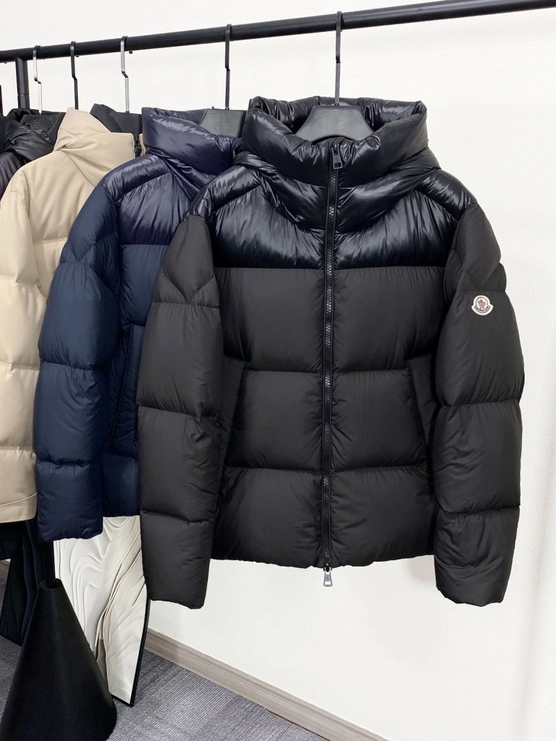 FlexibleFit Moncler Down Jackets 144824