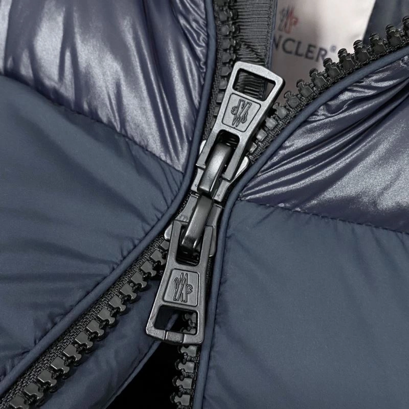 Compact Moncler Down Jackets 144812