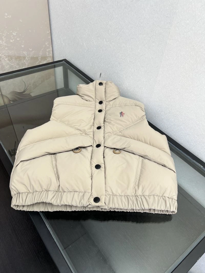 SunProtective Moncler Down Jackets 144819