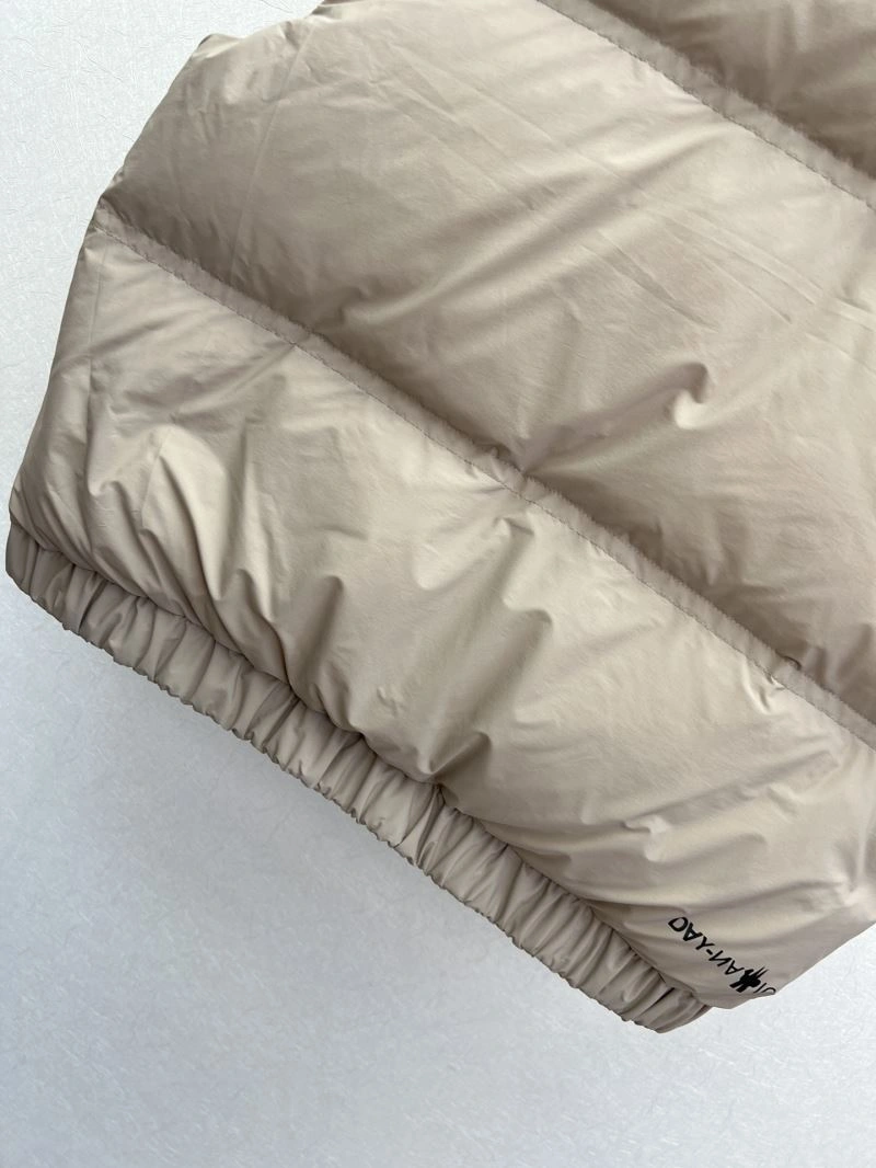 UrbanChic Moncler Down Jackets 144809