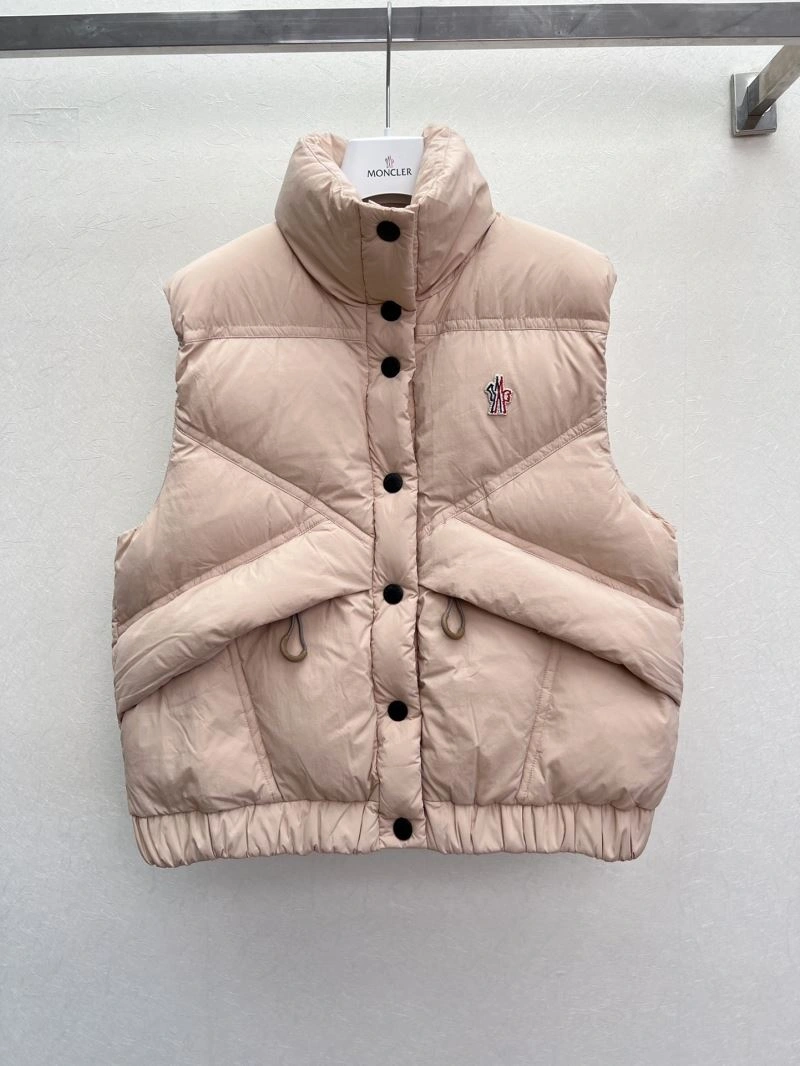 Moncler Down Jackets EyeCatching 144813