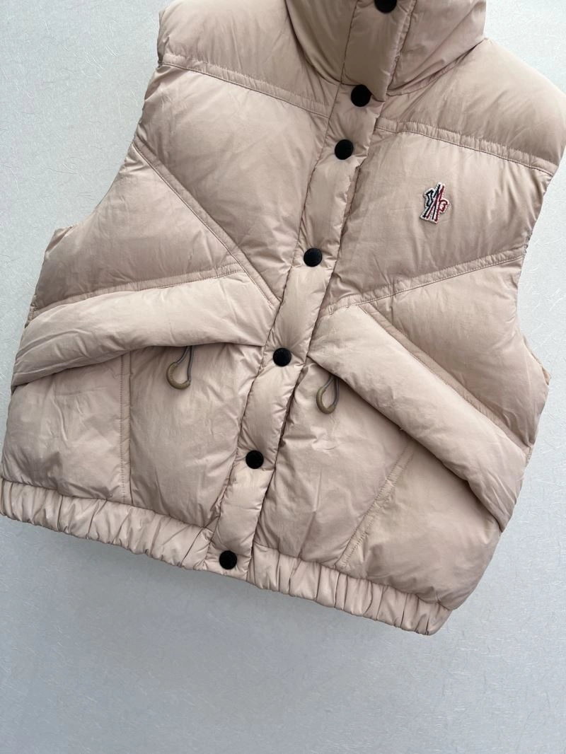 Moncler Down Jackets EyeCatching 144813