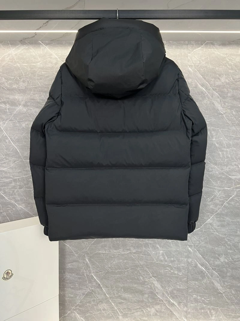 Moncler Down Jackets Efficient 144808