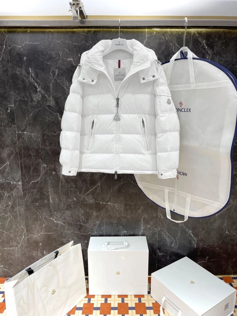 Durable Moncler Down Jackets 144807