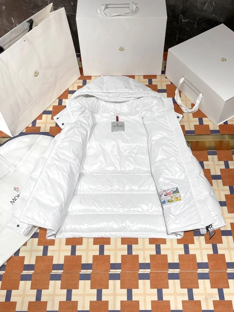 Durable Moncler Down Jackets 144807