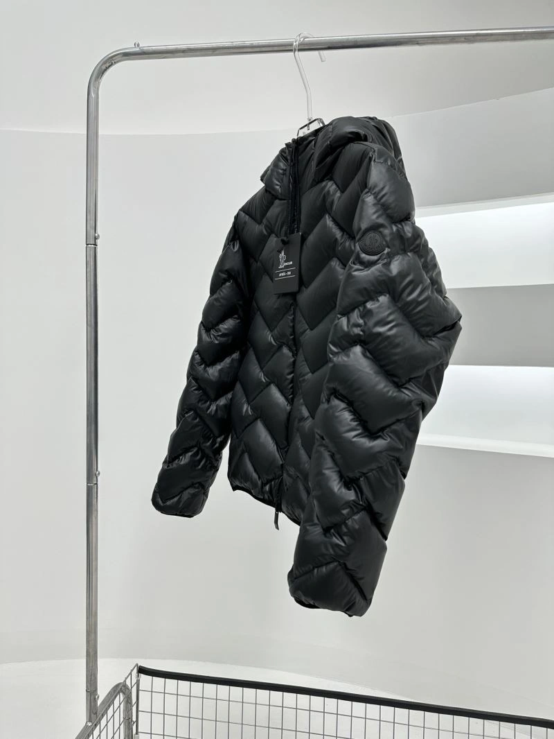 Moncler Down Jackets Sustainable 144799