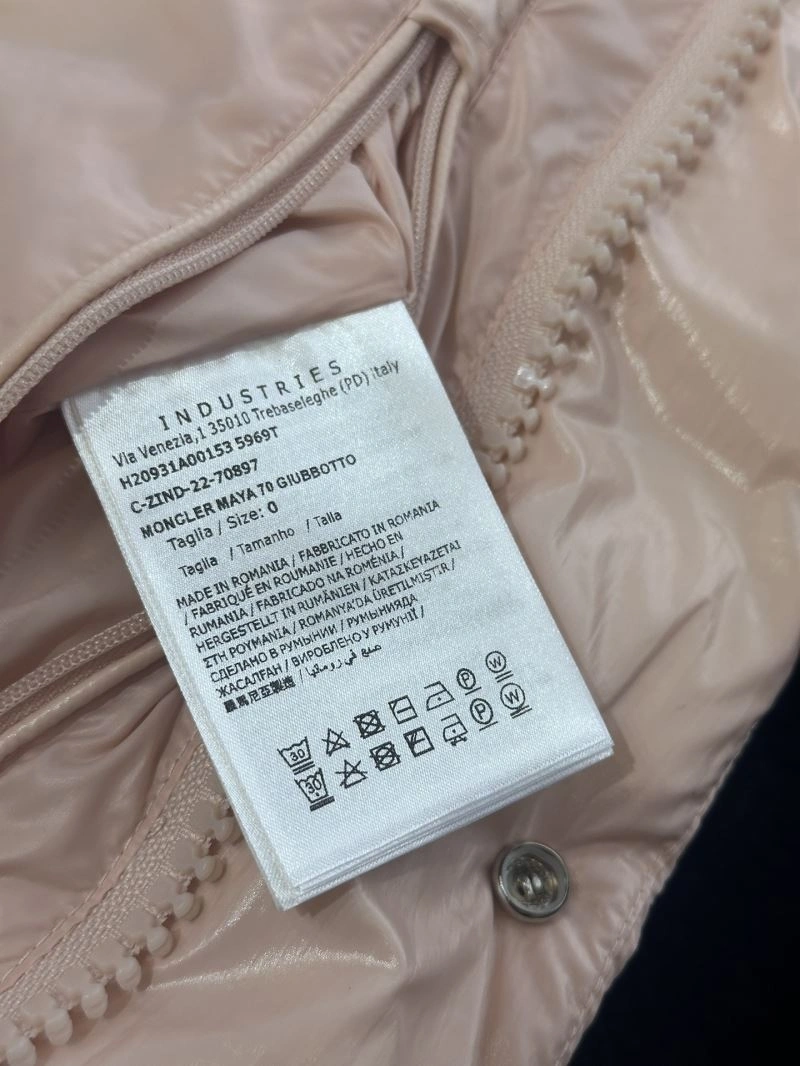 Moncler Down Jackets Compact 144792