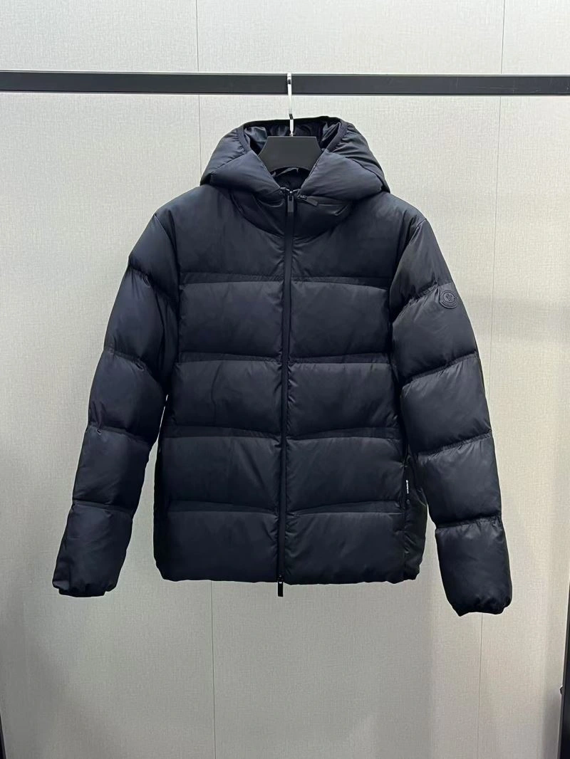 Moncler Down Jackets Efficient 144788