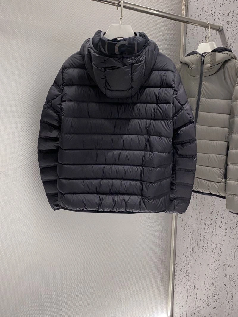 Fashionable Moncler Down Jackets 144779