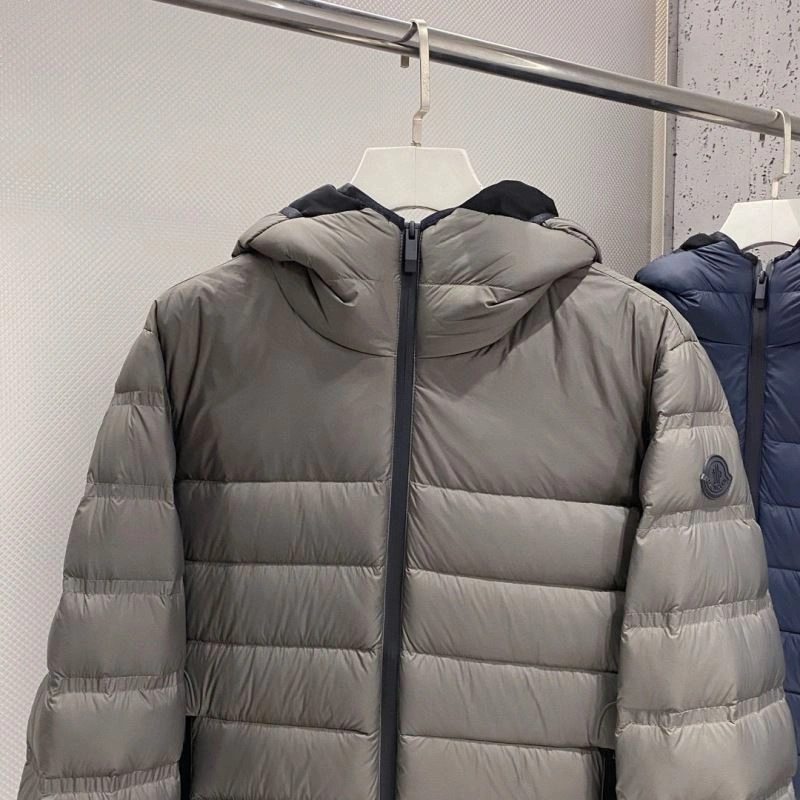 Moncler Down Jackets Flexible 144784